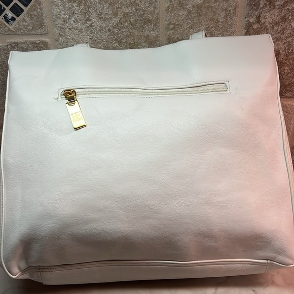 Perry Ellis Portfolio Handbag - Picture 4 of 5